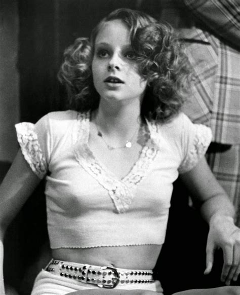 22 Vintage Photos of a Young and Beautiful Jodie Foster on ...